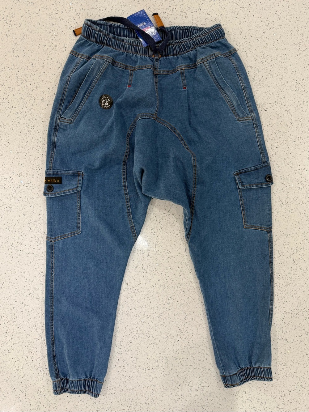 Men's Blue Elastic-Waist Cargo Denim Jogger Jeans